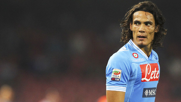 Napoli xôn xao chủ đề Cavani