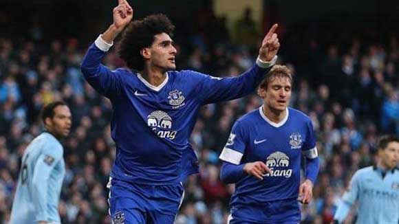 Chelsea chồng 25 triệu bảng mua lại hợp đồng của Fellaini