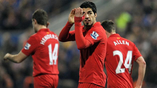 Liverpool có thể mất Suarez về tay Man City