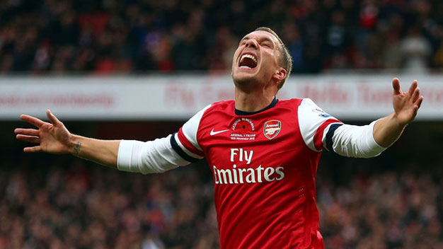 Podolski hy vọng CĐV thôi ngoảnh mặt với Arsenal