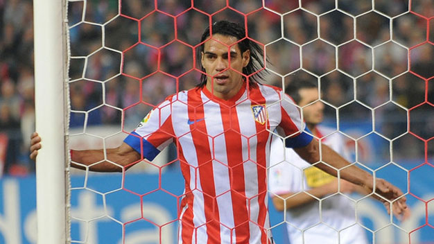 Atletico được chiến thắng, mất Falcao