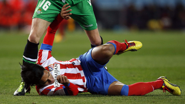 Điểm tin trưa 21/1: Falcao chấn thương, Atletico sốt vó Điểm tin trưa 21/1: Falcao chấn thương, Atletico sốt vó