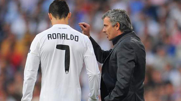 Tương lai Madrid: Ronaldo CÓ; Mourinho KHÔNG