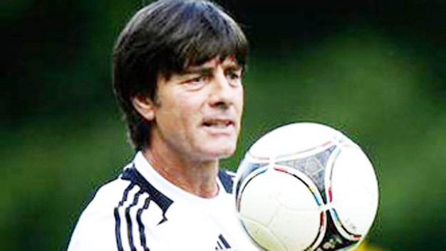 Tiếng nói lịch sử: Mannschaft sợ Les Bleus