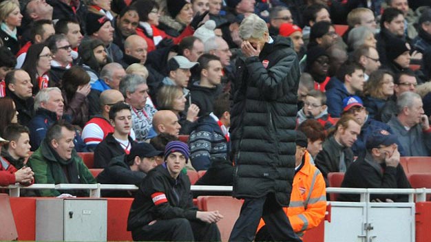 Người hâm mộ Arsenal đòi HLV Wenger từ chức Người hâm mộ Arsenal đòi HLV Wenger từ chức