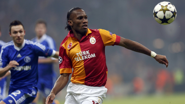 Drogba có thể bị cấm đá Champions League mùa này