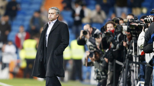 Thực hư về tương lai của Mourinho: Ma trận thông tin