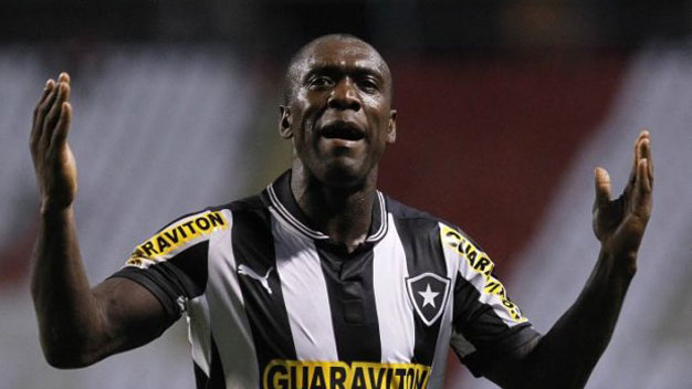 Clarence Seedorf đối mặt với án treo giò 12 trận