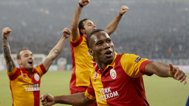 Didier Drogba - Hiểm họa số một với Real