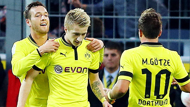 Malaga vs Dortmund: Giống chiến thuật, cùng đẳng cấp?