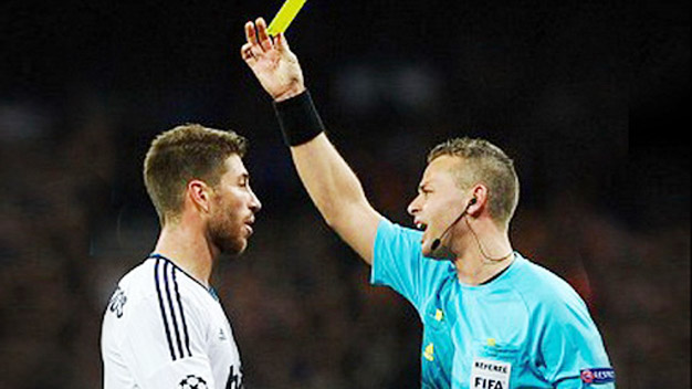UEFA tuyên bố sẽ điều tra vụ Real “tẩy thẻ” UEFA tuyên bố sẽ điều tra vụ Real “tẩy thẻ”