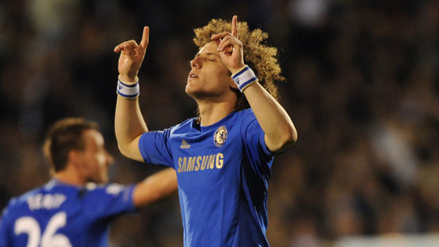 David Luiz sắp tước băng thủ quân Chelsea của Terry?