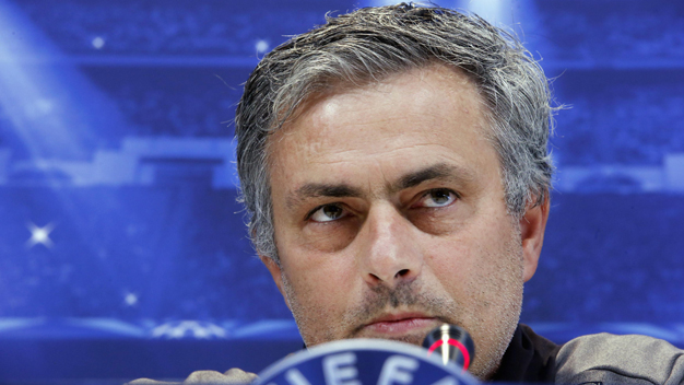 Phản ứng của Mourinho trước thông tin ông sẽ rời Real?