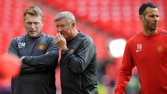 Moyes đến M.U học việc trước khi kế nhiệm Sir Alex?