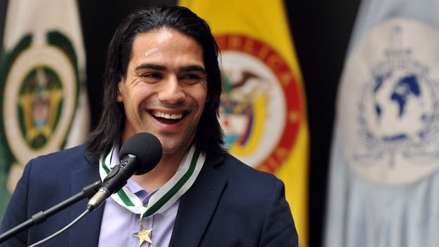 Falcao đi đường vòng để về Real