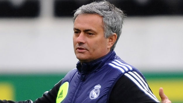 Mourinho phá vỡ sự im lặng trước lúc ra đi