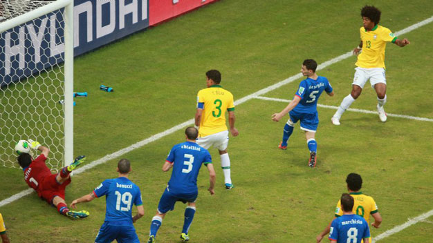 6 điều rút ra từ trận Brazil 4-2 Italia