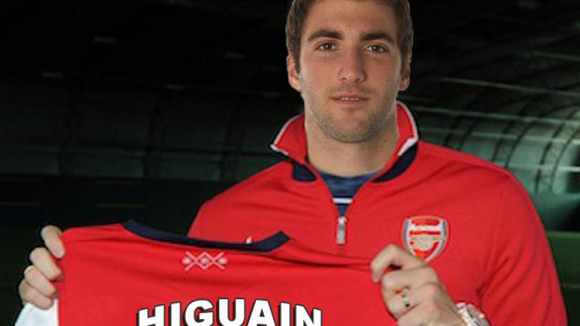 Higuain sẽ tỏa sáng ở Arsenal