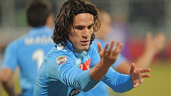 Napoli quyết giữ Cavani bằng mức lương khủng