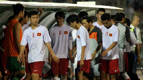 Bình luận U19 Việt Nam: Đừng trách, đừng tuyệt vọng!