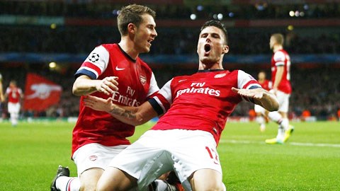 Arsenal: Có thực mới vực được đạo