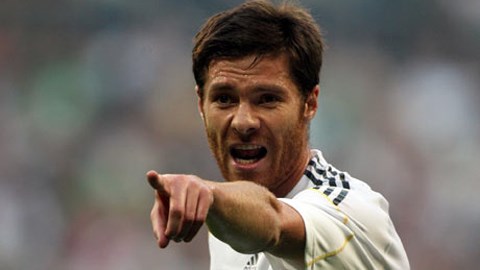 Xabi Alonso quên cách ghi bàn