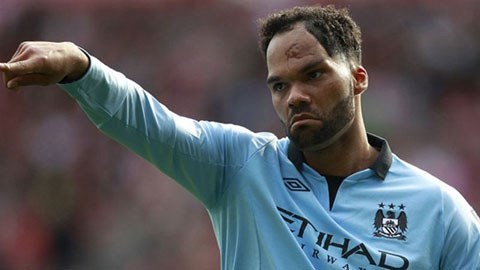 Lescott xác nhận rời Man City vào mùa Hè tới