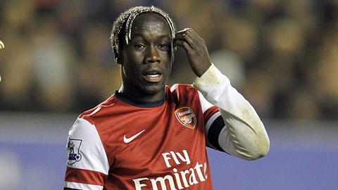 Sagna nhận được đề nghị từ Liverpool và Inter