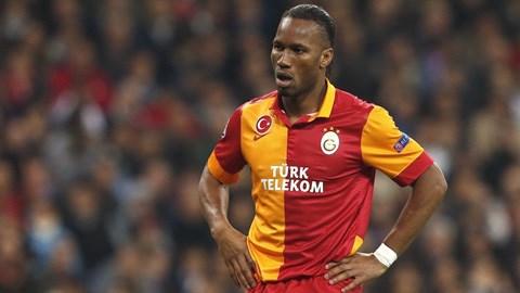 Bình luận: Quá khó cho Drogba khi đối mặt những chiến hữu cũ