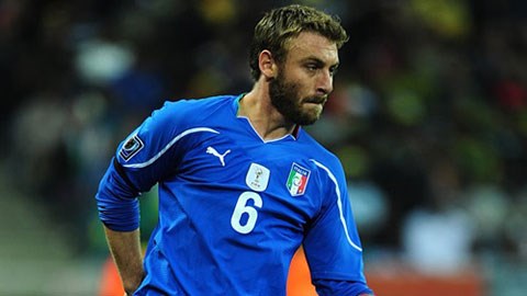 ĐT Italia triệu tập: De Rossi vắng mặt vì... đánh nhau? ĐT Italia triệu tập: De Rossi vắng mặt vì... đánh nhau?