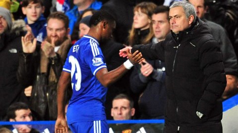 Mourinho chỉ tin dùng Eto'o trên sân nhà