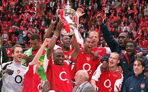 Arsenal - Wenger: Tuột cúp FA, ta chia tay - 1