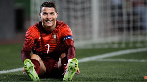 Tiết lộ: Ronaldo bị thoái hóa mãn tính gân đầu gối