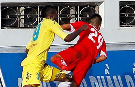 Vấn đề của bóng đá VN: Fair Play sân cỏ và cuộc sống - 1