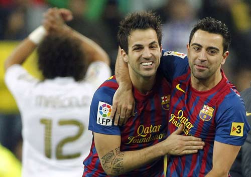 Tin HOT sáng 13/6: Xavi tin Cesc thành công ở Chelsea - 1