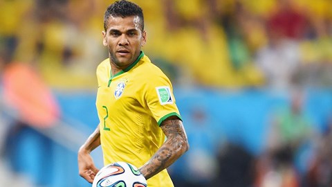 Lăng kính: Khi Daniel Alves mất bình tĩnh