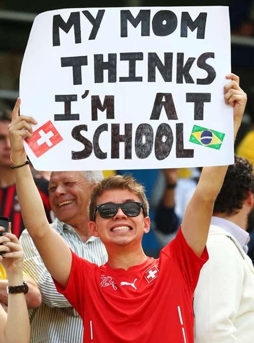 Những poster vui tại World Cup 2014 - 6