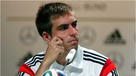 Lăng Kính: Philipp Lahm - Quyết định tuyệt vời