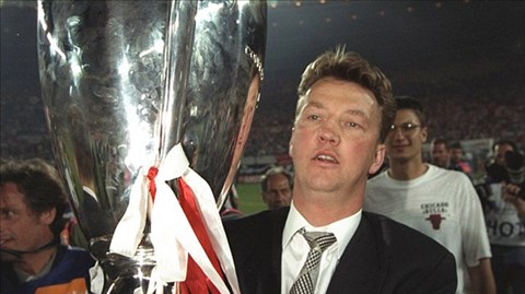 Van Gaal dẫn dắt M.U: Tốc độ đổi thay