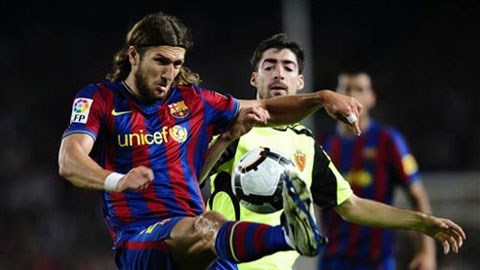 Barca: 7 năm không chiêu mộ được 1 trung vệ 
