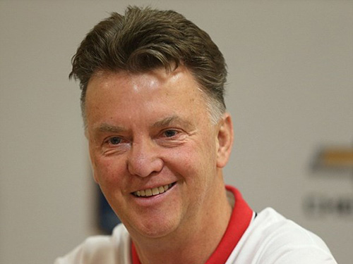 Nhờ Van Gaal, M.U tăng giá chóng mặt - 1