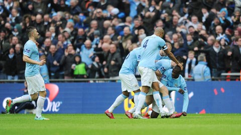 Cơ chế tạo lợi nhuận của Premier League: “Tiền không bao giờ cạn trên đế quốc Nữ Hoàng”