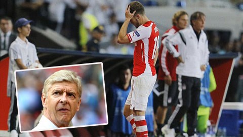 Wenger than vãn thẻ đỏ cho Ramsey là quá nặng Wenger than vãn thẻ đỏ cho Ramsey là quá nặng