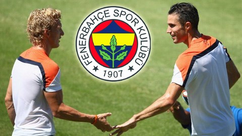 Fenerbahce dùng Kuyt làm “mồi câu” Van Persie