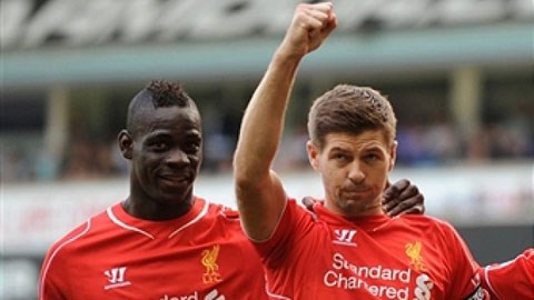 Balotelli và Gerrard 