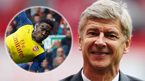 Wenger tâng bốc Welbeck lên mây