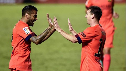 Alves vẫn rất quan trọng với Barca Alves vẫn rất quan trọng với Barca