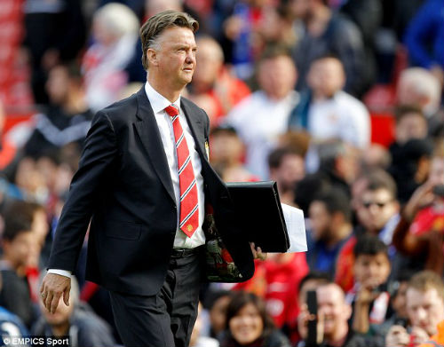 Sir Alex tin Van Gaal sẽ thành công rực rỡ ở MU - 1