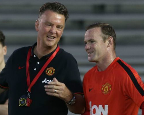 Hậu thẻ đỏ, Rooney hết được Van Gaal ưu ái - 1