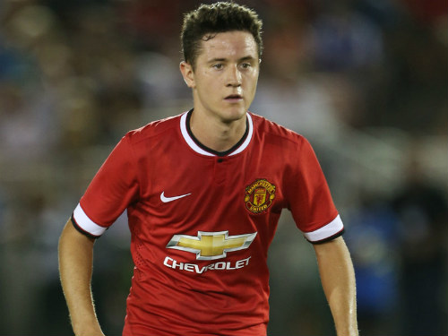 Tin HOT trưa 22/10: Man City muốn “cuỗm” Ozil - 1